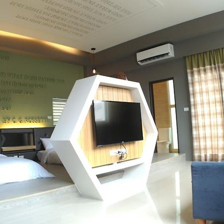Honey B Trip B&B Hualien City Exterior photo